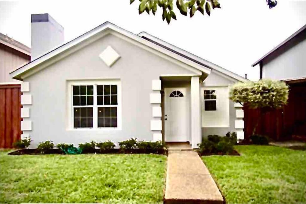 2 Bedroom Luxury Home.. Wooden Floors And Ceilings Dallas Exteriör bild
